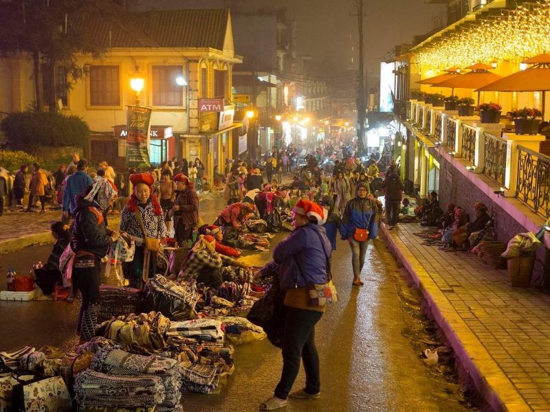 night market sapa - 2