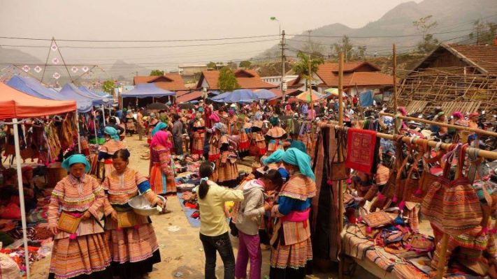 local-markets-in-sapa-1