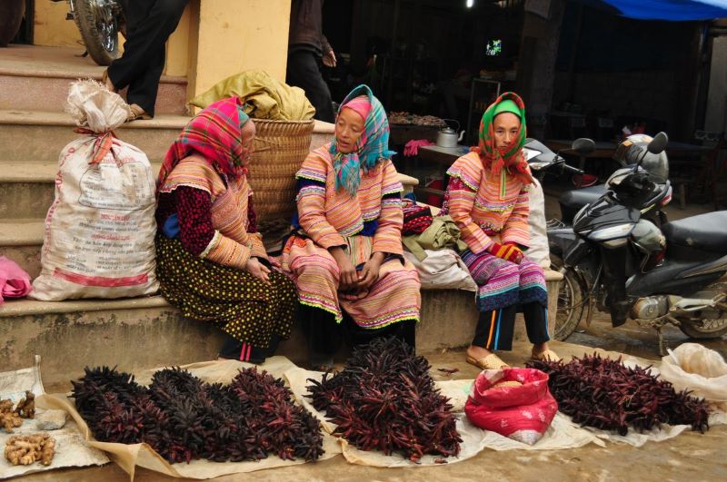 local-markets-in-sapa-3