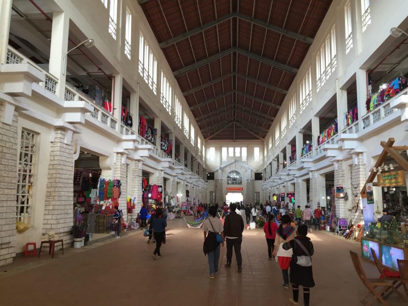 local-markets-in-sapa-5