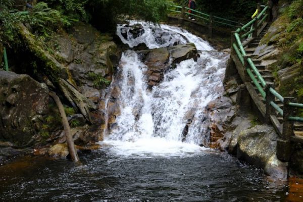 sapa’s-hidden-waterfalls-2