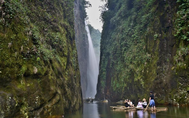 sapa’s-hidden-waterfalls-7